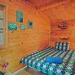Летний дом Dinocamp